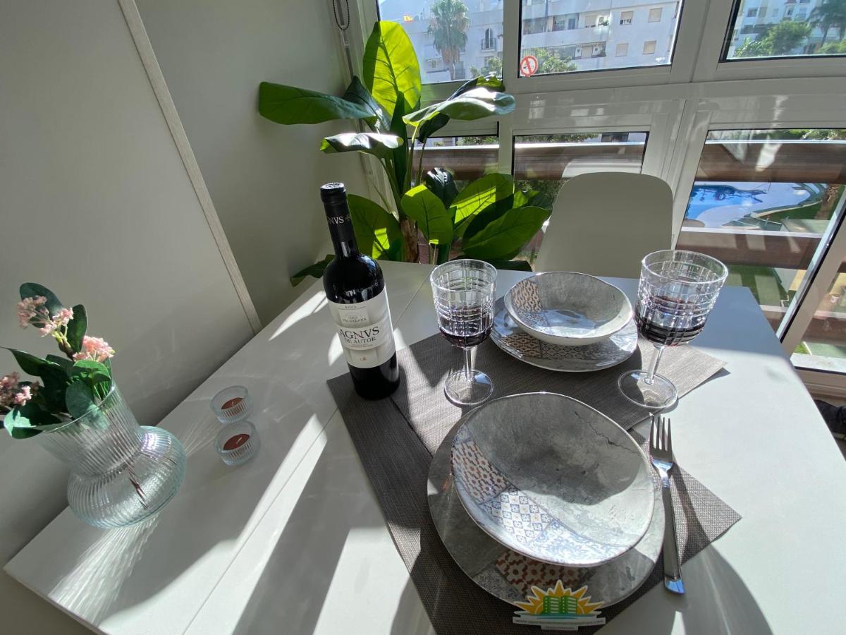 Apartamentos Naciones Playa, La Paloma Benalmádena Extérieur photo
